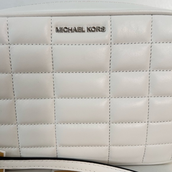 MICHAEL MICHAEL KORS Jet Set Optic White Leather Camera Crossbody Bag NWT - Picture 7 of 15